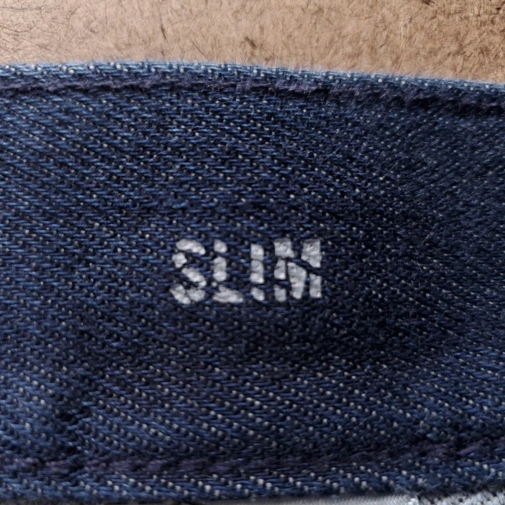 Banana Republic tag size